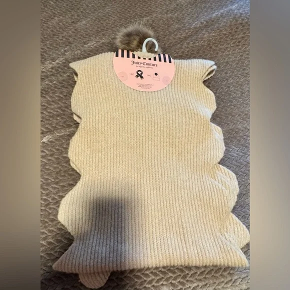 Juicy Couture Beige Knit Beanie and Scarf Set